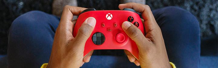 Produktbild Microsoft Xbox Wireless Controller - Pulse Red (PC, Xbox One X, Xbox Series X, Xbox One S, Xbox Series S)
