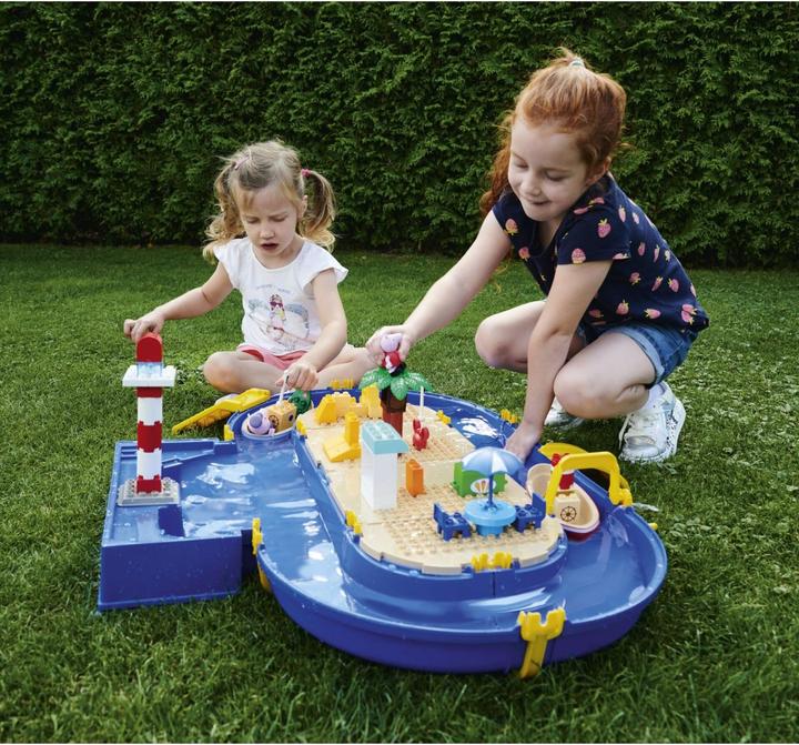 Actual product image BIG Peppa Pig Holiday