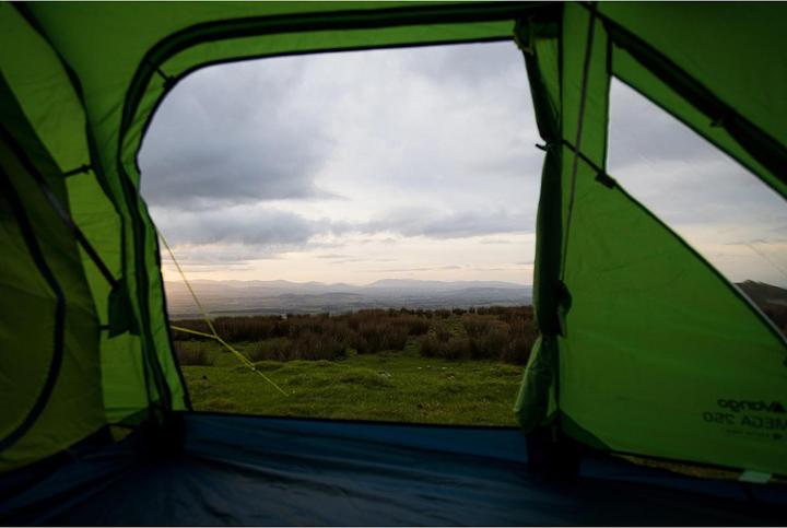 Image du produit Vango Omega 250 (Tente tunnel, 4.05 kg, 2 personnes)