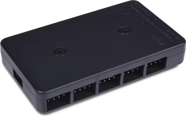 Actual product image Alphacool Core 10x 4-Pin PWM Splitter - black (10 Fan)