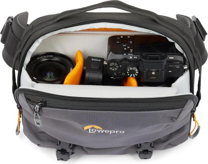 Actual product image Lowepro Trekker Lite SLX 120 (GL) (Camera hip bag, 6.50 l)