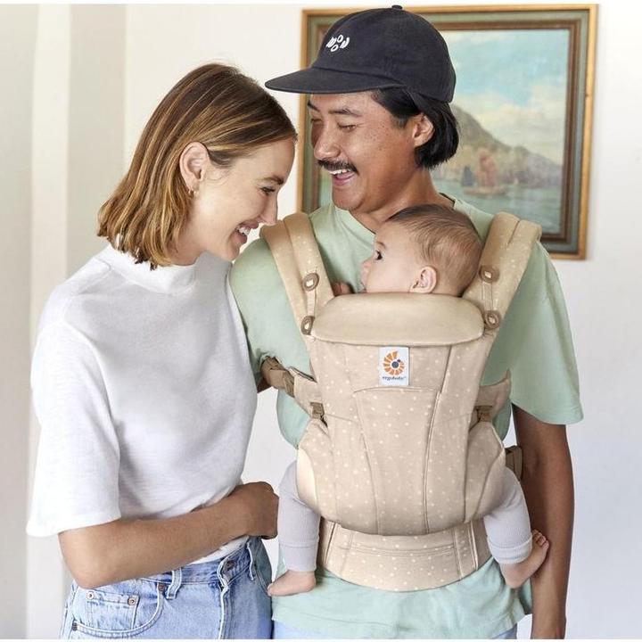 Actual product image Ergobaby Omni Dream