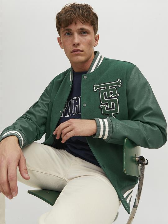 Actual product image Jack & Jones Jorcollege - 12230582 (M)