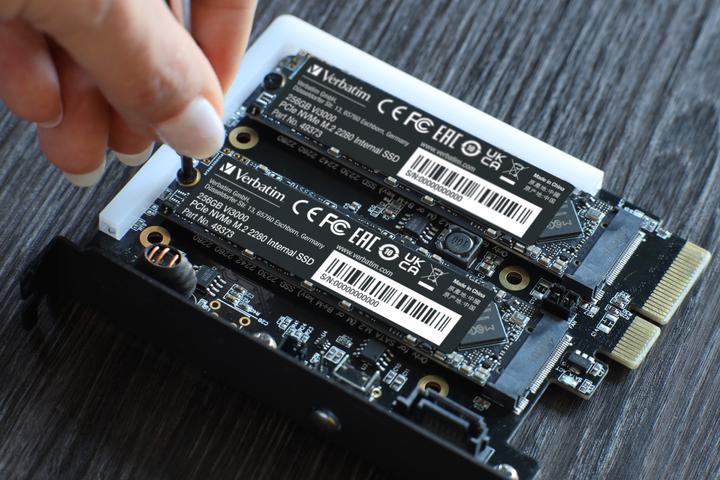 Actual product image Verbatim Vi3000 (256 GB, M.2 2280)