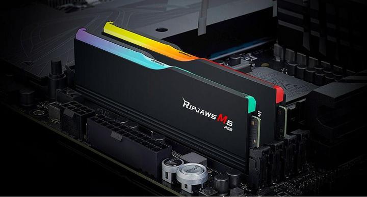 Productafbeelding G.Skill Ripjaws M5 RGB (2 x 16GB, 6400 MHz, DDR5 RAM, DIMM 288 pin)