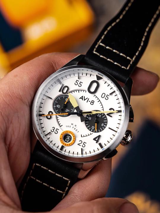 Actual product image AVI-8 AV-4089-0B Spitfire Lock (Pilot watch)