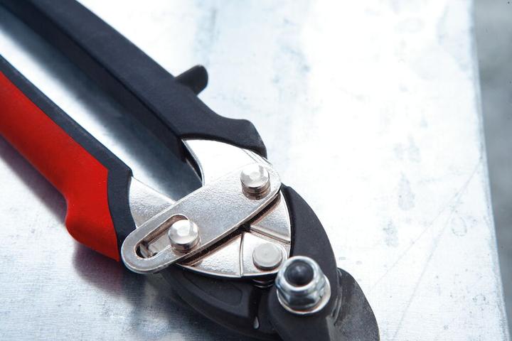 Produktbild Erdi Blechschere D15A rechts (180 mm)