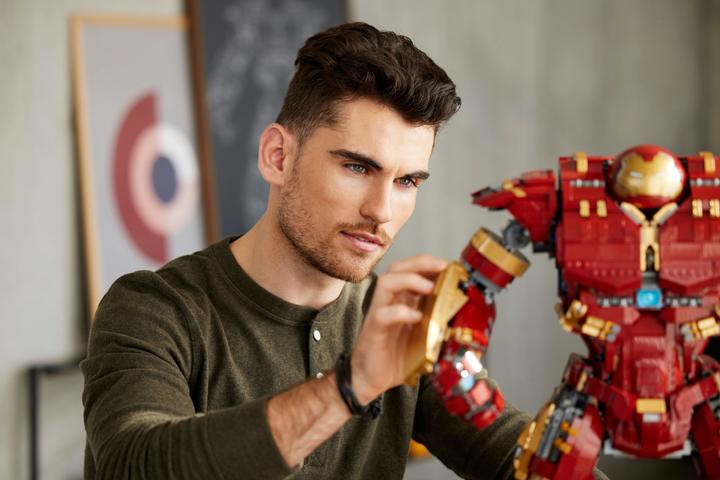 Image du produit LEGO Hulkbuster (76210, LEGO difficiles à trouver, LEGO Marvel)