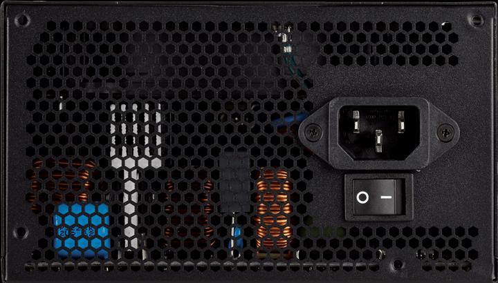 Produktbild Corsair Tx750m (750 W)