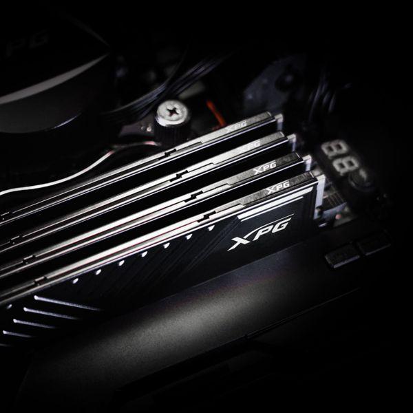 Image du produit Adata DIMM 16 GB AX4U36008G18I-DTBKD35 (2 x 8GB, 3600 MHz, RAM DDR4, U-DIMM)