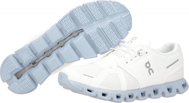 Actual product image On Running Women's Cloud 5 (37)