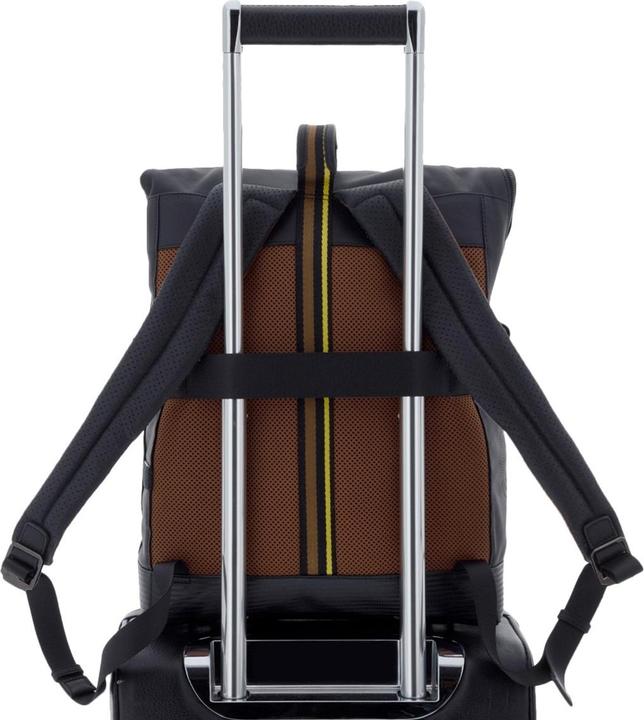 Actual product image Scharlau Spelterini - Leather rucksack with flap
