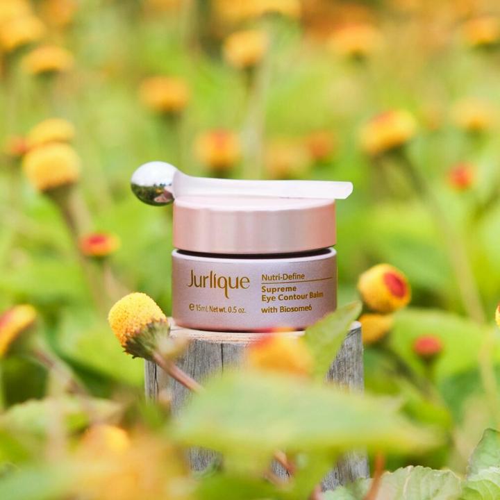 Image du produit Jurlique Baume contour des yeux Nutri Define Supreme - tous types de peaux - ingrédients naturels - 15 (Baume, 15 ml, Jour + nuit)