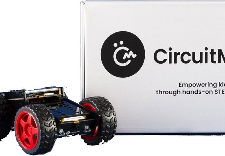 Actual product image CircuitMess Wheelson - Electronics kit