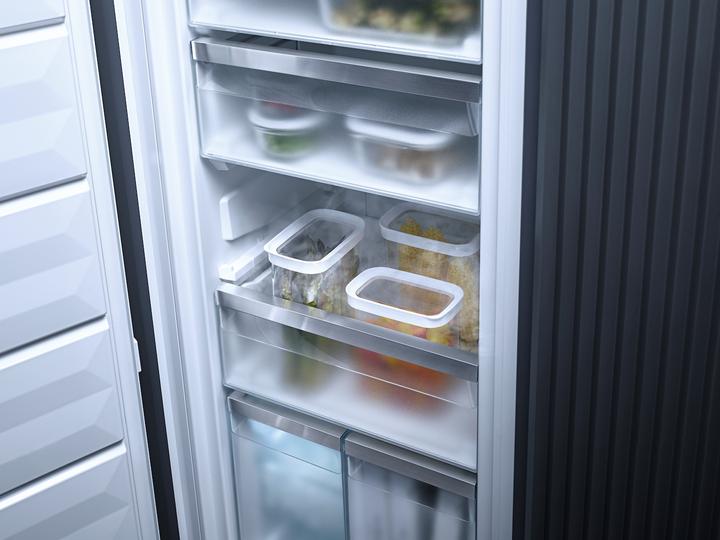 Actual product image Miele Freezers FNS 7774 D (Installation, 213 l)