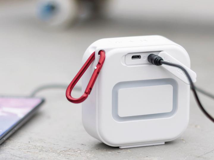 Actual product image Hama Pocket 2.0 (14 h, Rechargeable battery operated)