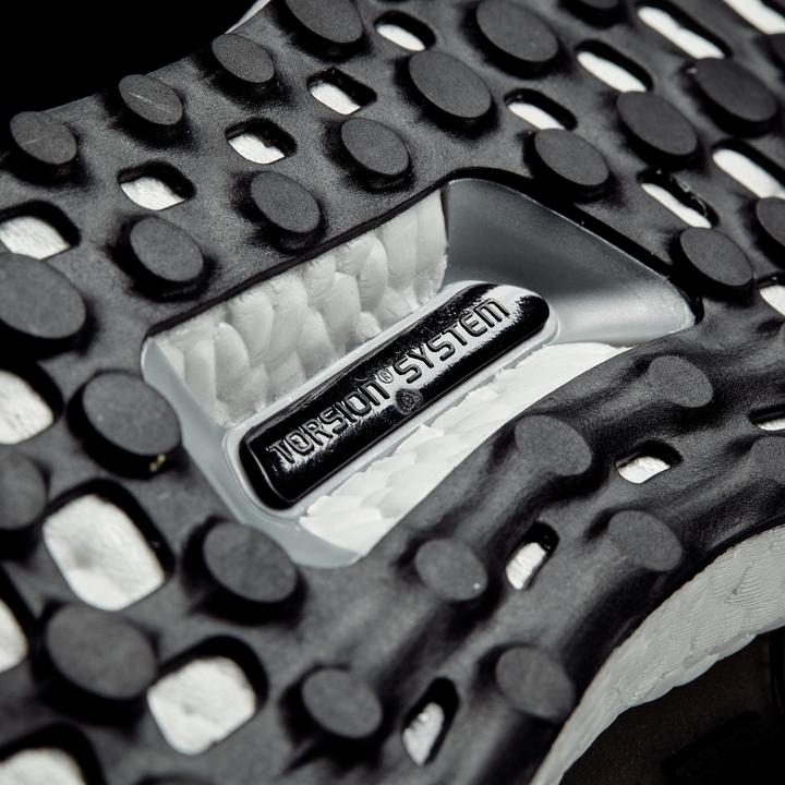 Produktbild adidas Ultra Boost Shoes (47 1/3)