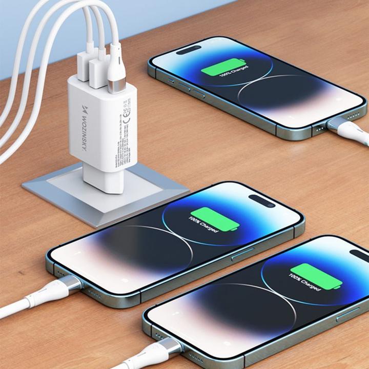 Actual product image Wozinsky CWCUCW 30W USB-C / 2 x USB-A wall charger - white (30 W)