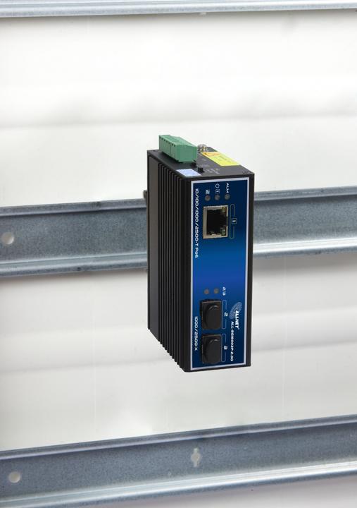 Produktbild Allnet switch unmanaged industrial 3 port 2.5gigabit 90w / 1x poe bluetooth / 2x sfp 1g/2.5g / lüft (3 Ports)