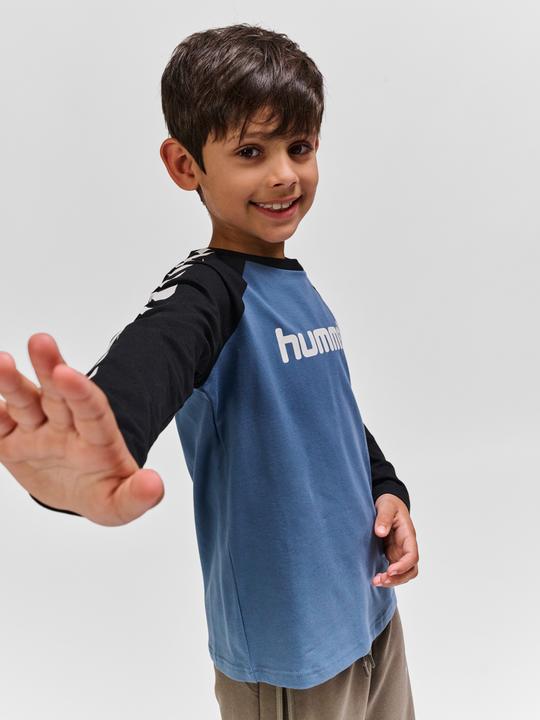 Immagine prodotto hummel hmlBOYS T-SHIRT L/S (122)