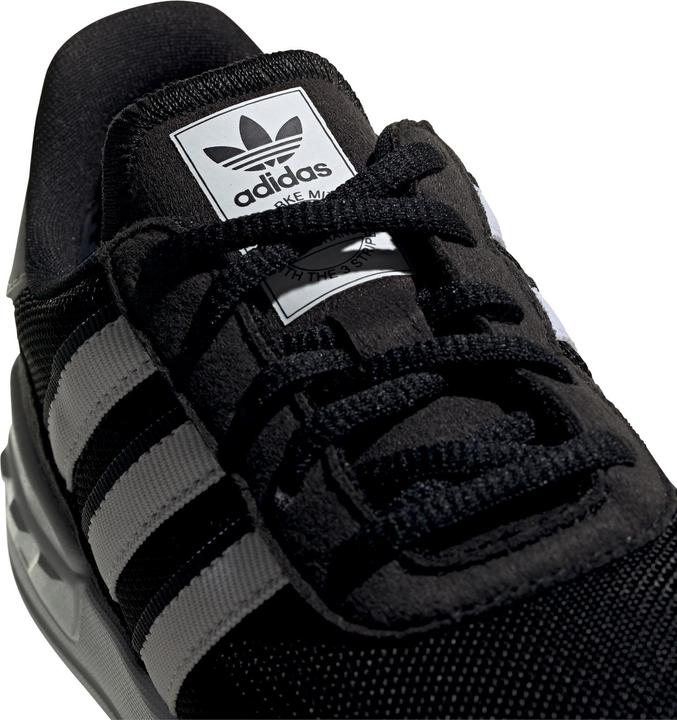 Image du produit adidas M27273 (31.5)