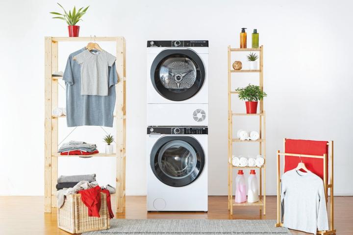 Actual product image Hoover Heat Pump Dryer Candy NDPEH8A2TCBEXS-S 8 kg Smart Operation with WiFi + Bluetooth Technology (8 kg, Left)