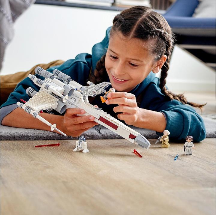 Produktbild LEGO Luke Skywalkers X-Wing Fighter (75301, LEGO Star Wars)
