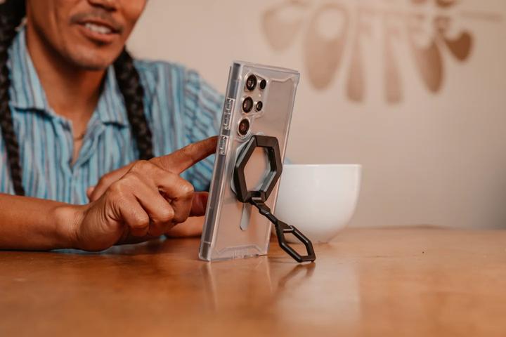 Produktbild UAG Magnetic Ring Stand