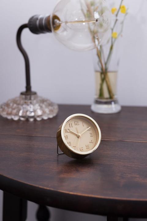 Produktbild Kikkerland Gold and Copper Alarm Clocks (AC10-A-EU)