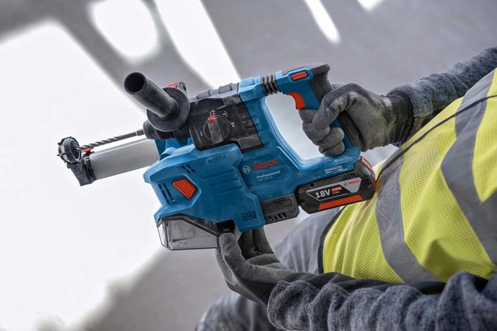 Image du produit Bosch Professional Marteau perforateur sans fil avec SDS plus GBH 18V-22, 2 x batterie GBA 18V 4.0Ah, L-BOXX (Fonctionnement sur batterie)