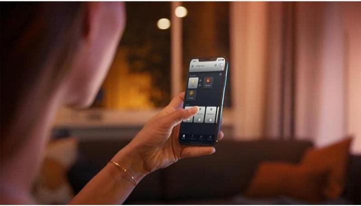 Productafbeelding Philips Hue Hue White Ambiance BT (GU10, 5 W, 350 lm, 2 x, G)