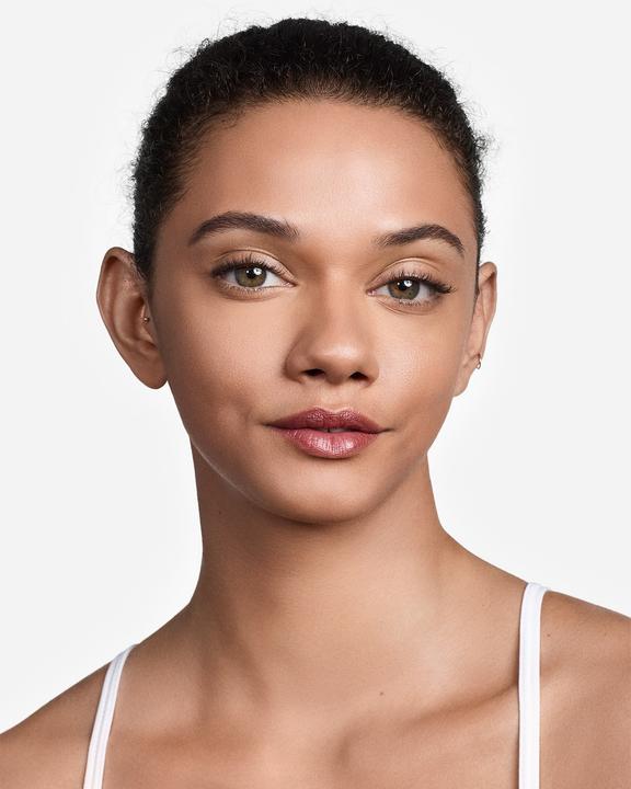 Produktbild Clinique Beyond Perfecting Foundation + Concealer (Beige)