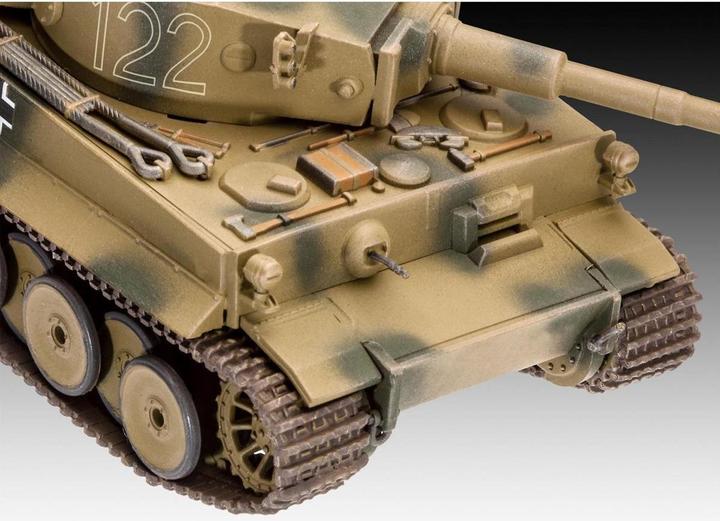Actual product image Revell PzKpfw VI Ausf. H Tiger