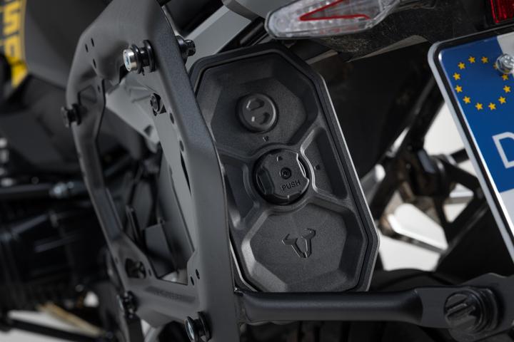 Actual product image Sw Motech TRAX Toolbox aluminium 3.3 l, silver (3.30 l)