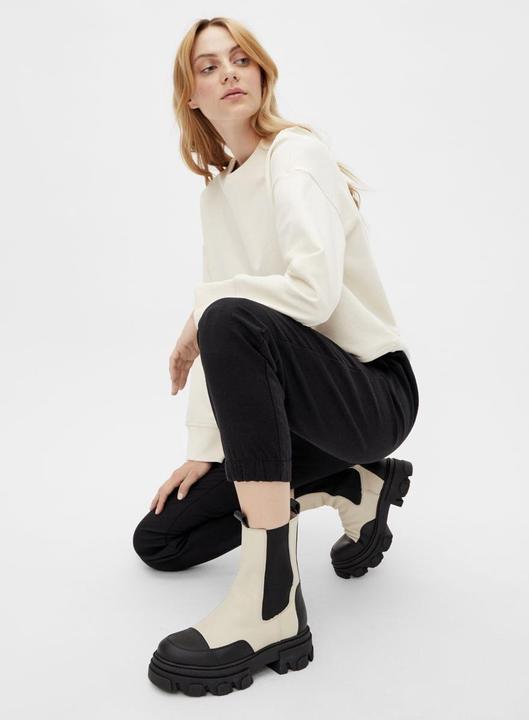 Actual product image Bianco BIAGINNY Chelsea Boots (38)