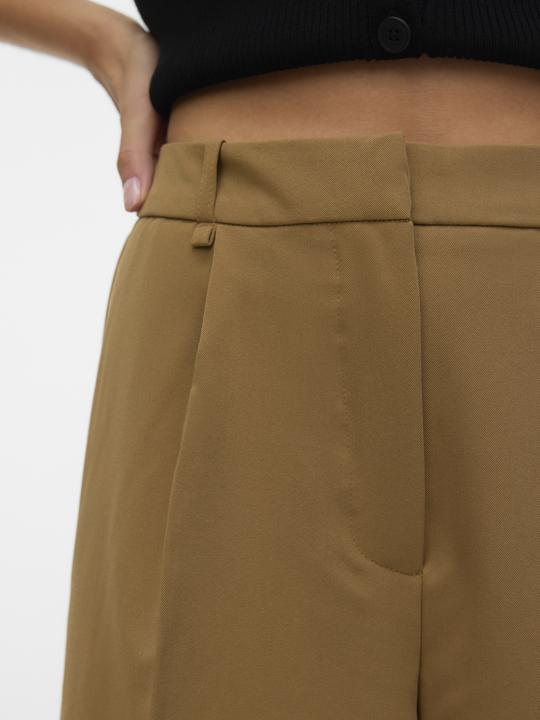 Produktbild Vero Moda AWPASSI Bermuda Shorts (L)