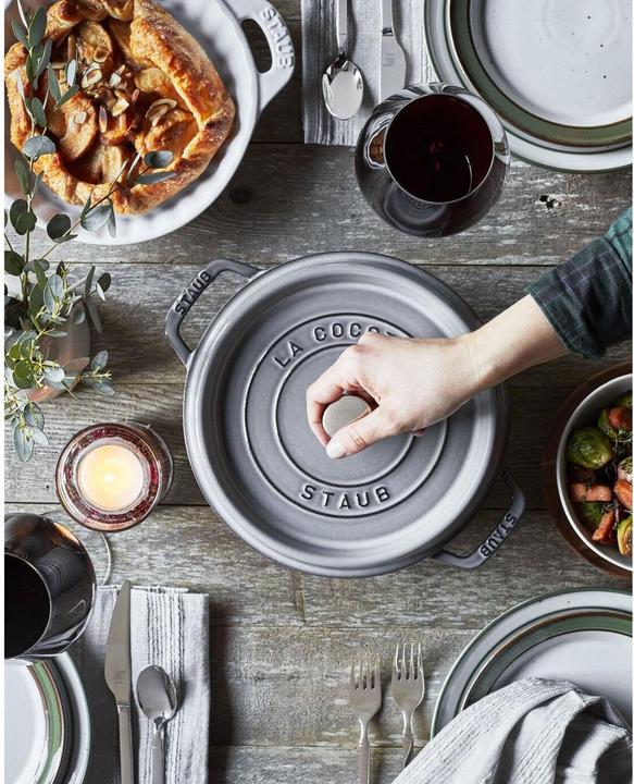 Produktbild Staub Cocotte (18 cm, Bräter + Schmortopf, Gusseisen)