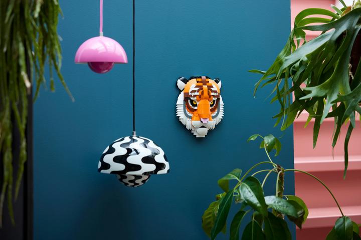Actual product image LEGO Fauna Collection - Tiger (31217, LEGO Art)