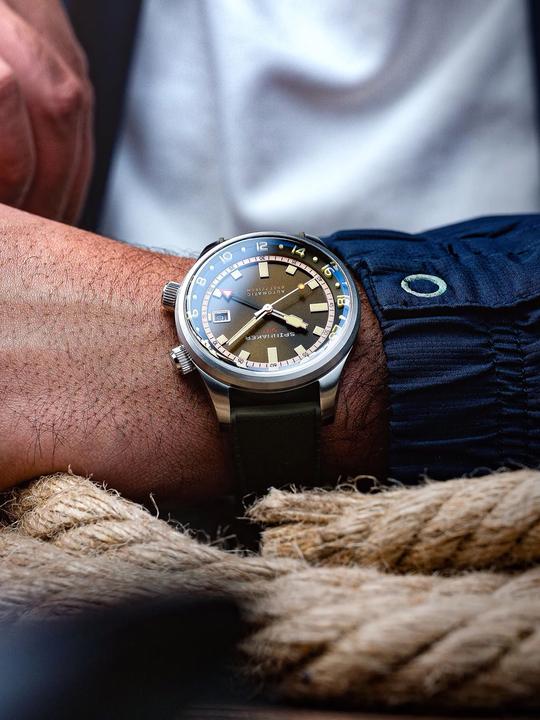 Actual product image Spinnaker SP-5121-22 Bradner GMT (Analogue wristwatch)