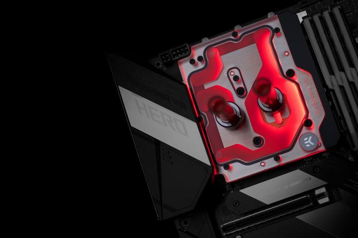 Produktbild EKWB EK-Quantum Momentum ROG Crosshair VIII Hero D-RGB Monoblock