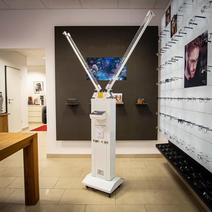 Immagine prodotto Good Connections Stazione di disinfezione UV-C da 120W con 4 tubi per un'area di 60 m²