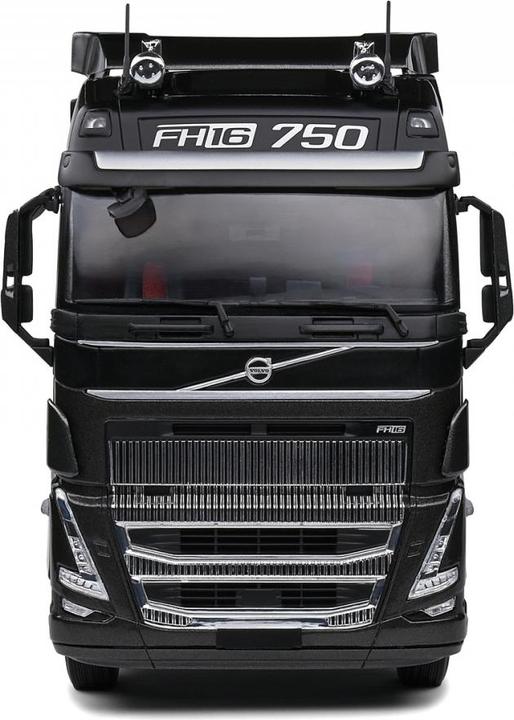 Actual product image Solido 1:24 Volvo Globetr.black