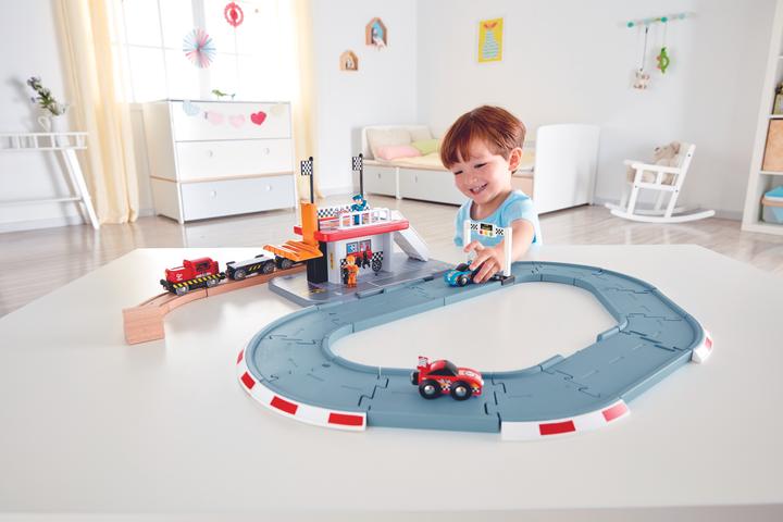 Immagine prodotto Hape Stazione dell'ippodromo