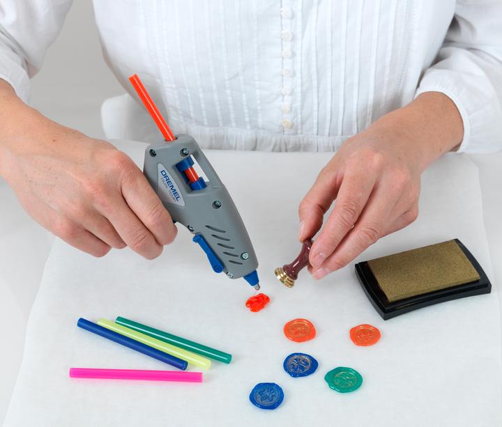 Productafbeelding Dremel Gekleurde lijmstiften GG05