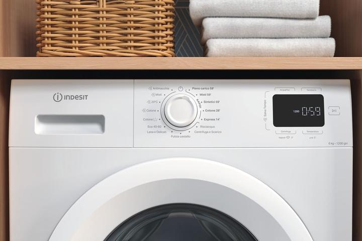 Actual product image Indesit IM 642B MY TIME IT Lavatice (6 kg, Left)