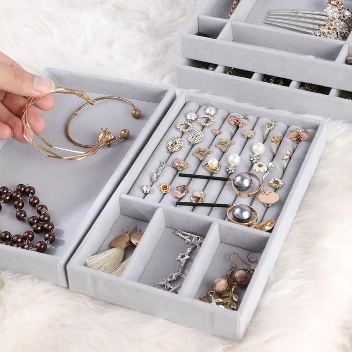 Actual product image Bins and Boxes Jewellery box