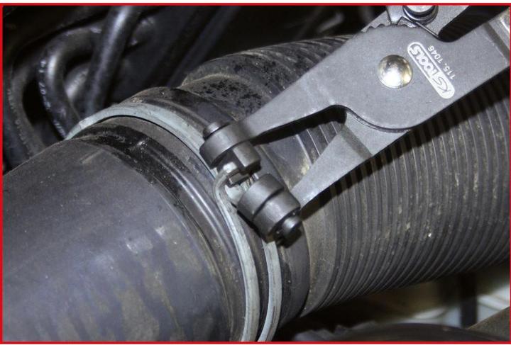 Image du produit KS Tools Pince à colliers pour tuyaux. 220mm 115.1046 (220 mm)