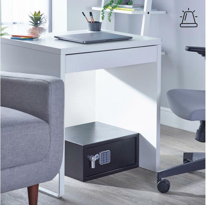 Actual product image Yale Furniture safe Value Safe, 24 l (24 l)