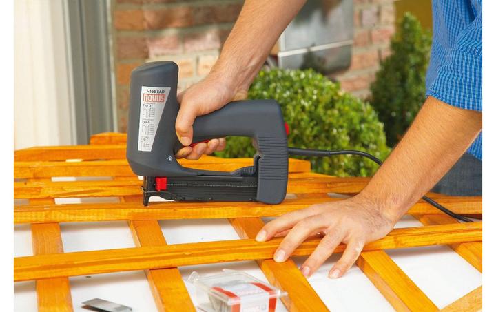 Actual product image Novus Electric tacker J-165 EAD