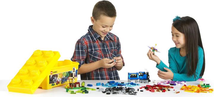 Produktbild LEGO Mittelgrosse Bausteine-Box (10696, LEGO Classic)